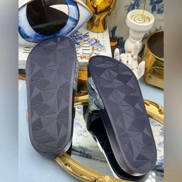 🆕 KURT GEIGER LONDON 🧿 NWOB Blue Denim Meena Eagle Slides, Sz EU 39 US 8.5 - Picture 11 of 11